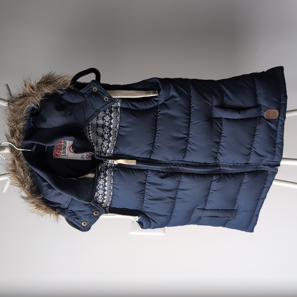 Tokyo Laundry Puffer Vest, faux fur Hood, size UK10 (medium, size 6-8 US)